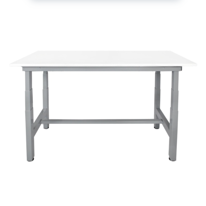 OIVA STRONG IV säädettävä työpiste, työpöytä laboratoriokäyttöön, teollisuuskäyttöön tai rankkaan toimistokäyttöön. Kuormitettavuus 250 kg. Oivapalvelut.fi